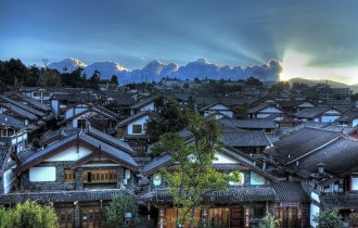 Image of Lijiang old town by night