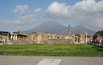 Image of Pompeii Walking Tour