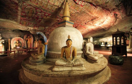 Image of Dambulla Caves SRI LANKA