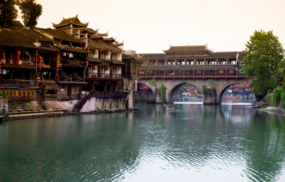 Image of 5-Day Zhangjiajie & Fenghuang Ancient Town Classic Tour