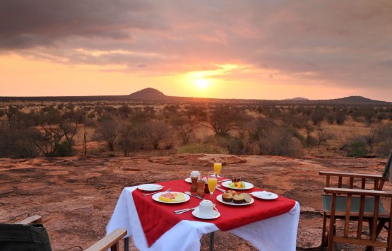 Image of DISCOVER EAST AFRICA