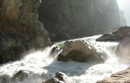 Image of Lijiang---Stone Drum town---Tiger-leaping Gorge---Lijiang 1 day tour